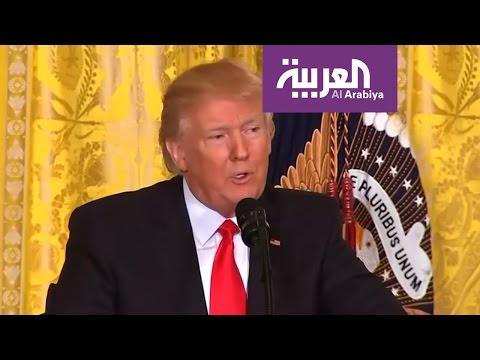 شاهد الرئيس ترامب يتجاهل حفل العشاء مع مراسلي البيت الأبيض