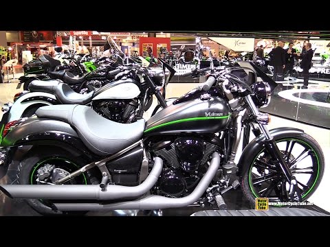 شاهد إمكانات الدراجة  kawasaki vulcan 900 custom